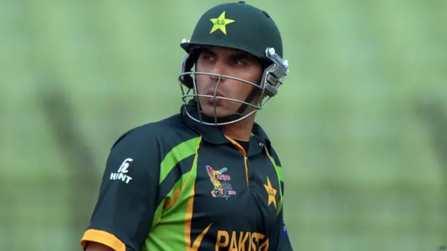 سری لنکا کے خلاف نصف سنچری بنانے والے مصباح الحق اس مرتبہ بغیر کوئی رن بنائے آؤٹ ہوئے۔