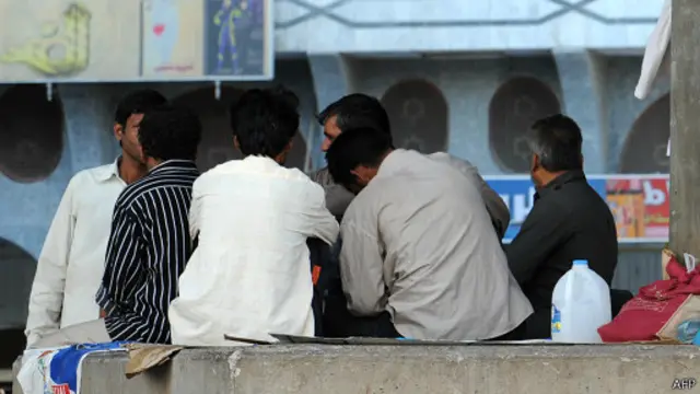 سعودی عرب میں نئے قوانین کا مقصد مقامی لوگوں میں بے روزگاری ختم کرنا ہے