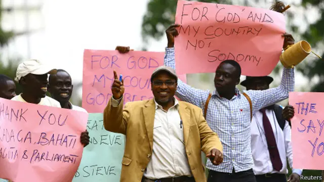 Демонстрация сторонников закона об ужесточении наказания за гомосексуализм в Уганде 24 февраля 2014 года