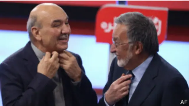 اعضای جرگه قومی برای ایجاد ائتلافی میان قیوم کرزی و زلمی رسول تلاش می‌کردند