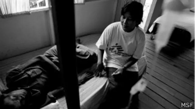 NGO တခုဖြစ်တဲ့ နယ်စည်းမခြား ဆေးကုသရေး အဖွဲ့ရဲ့ ဆေးခန်းတခု