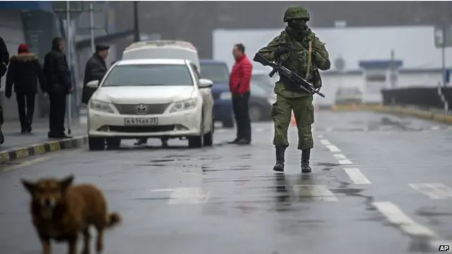 Досі точно невідомо, хто захопив аеропорт