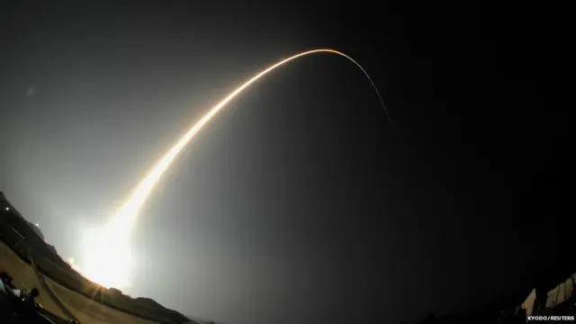 जापान का एच-टूए रॉकेट तानेगेशिमा स्पेस सेंटर से प्रक्षेपित किया गया. इस रॉकेट में लगे यंत्र वर्षा और बर्फबारी के बारे में जानकारी इकट्टा करेगा.