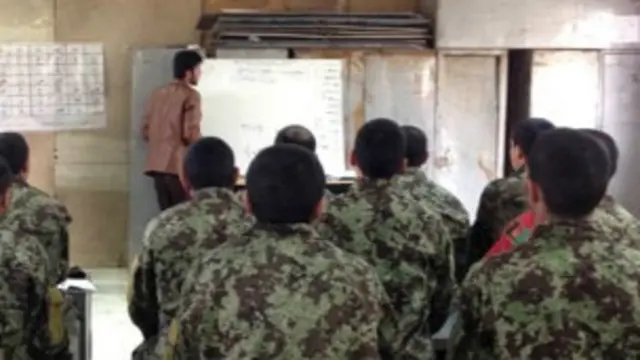 अफ़ग़ानिस्तान, सेना