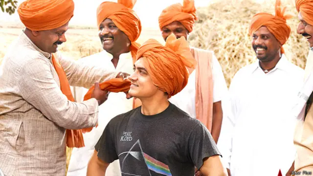 عامر خان کی فلم دھوم تھری نے گذشتہ سال ریکارڈ کمائی کی