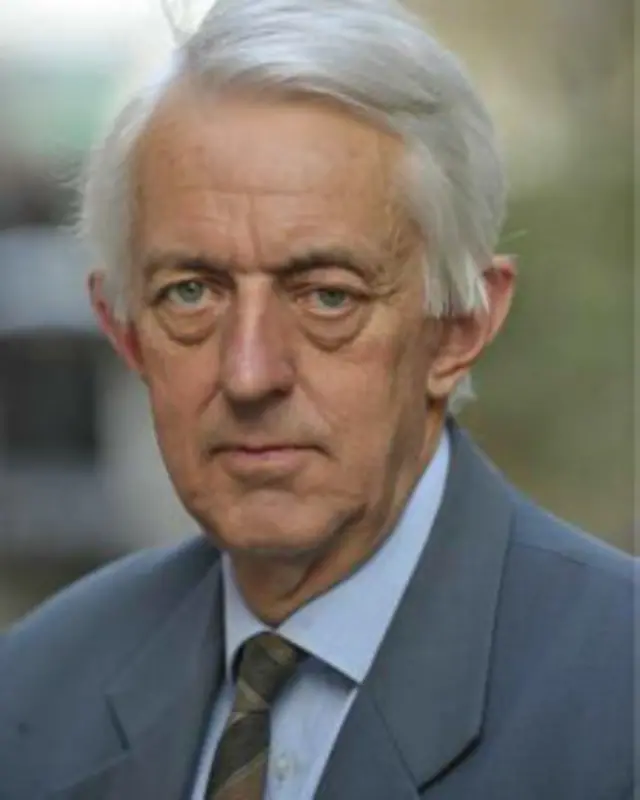 Лондондан Мудофаа масалалари бўйича етакчи халқаро таҳлилчи Пол Рожерс