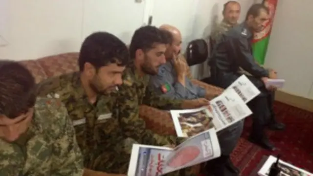 درجنوں تعلیمی کلاسیں لینے کے باوجود علی اکبر نے بہت محدود تعلیم حاصل کی