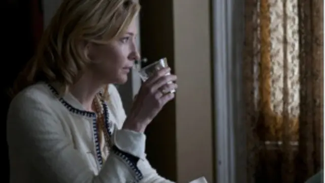 مشهد من فيلم "ياسمين أزرق"