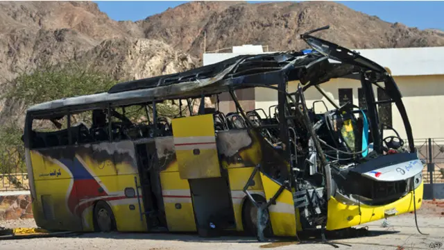 هاجم مسلحون حافلة للسائحين في سيناء الاسبوع الماضي