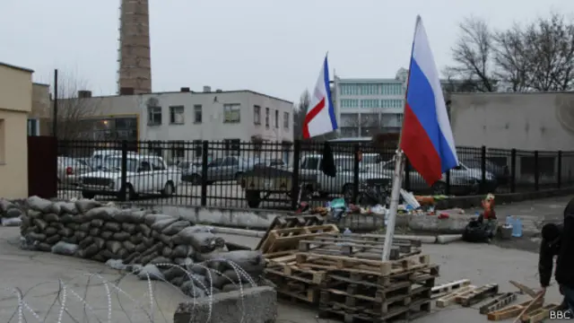 Заблокированная военная база