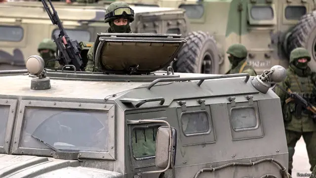 यूक्रेन में मौज़ूद रूस के टैंक