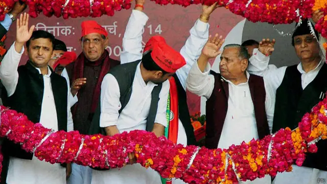 मुलायम सिंह यादव, अखिलेश यादव, आजम ख़ान