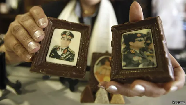 نظامیان به طور کامل قدرت را در مصر به دست گرفته‌اند