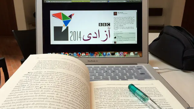 عکس: نیکولاس از شهر بوگوتا در کلمبیا، او نوشته: "آزادى يعنى كسى در برنامه زندگيت دخالت نكند و هر طور كه می‌خواهى زندگى كنى."
