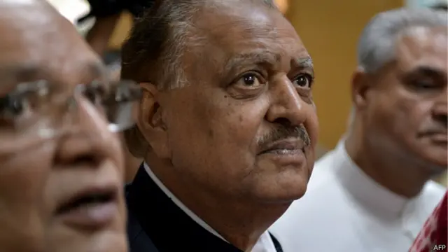 La pena capital se reanudó por los ataques de Peshawar.