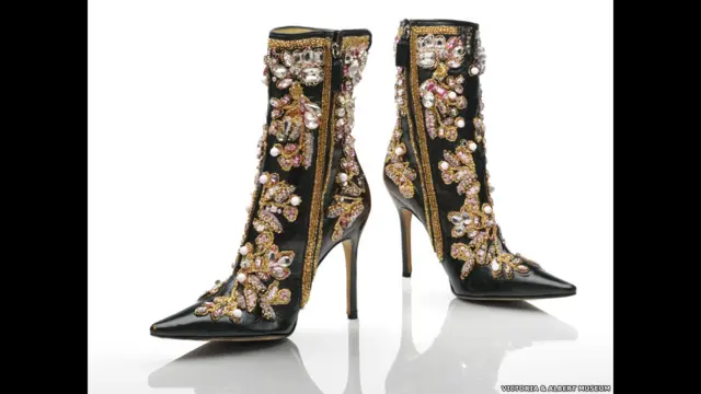 ستصاحب المعرض سلسلة من الفعاليات، منها ورش عمل، ومؤتمر لمدة يوم واحد، ومحاضرات لخبراء في الأزياء، من بينهم أنجيلا ميسوني، والمصممان الإيطاليان جيامبتيستا فالي، وروبرتو كافالي.