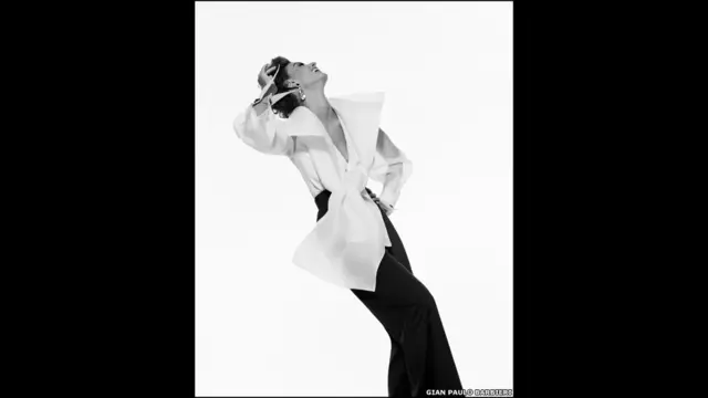 سيعرض متحف فيكتوريا وألبرت في لندن بعض الأعمال لشخصيات وشركات ساهمت في سمعة إيطاليا في صناعة الأزياء والموضة من حيث الأسلوب والجودة.