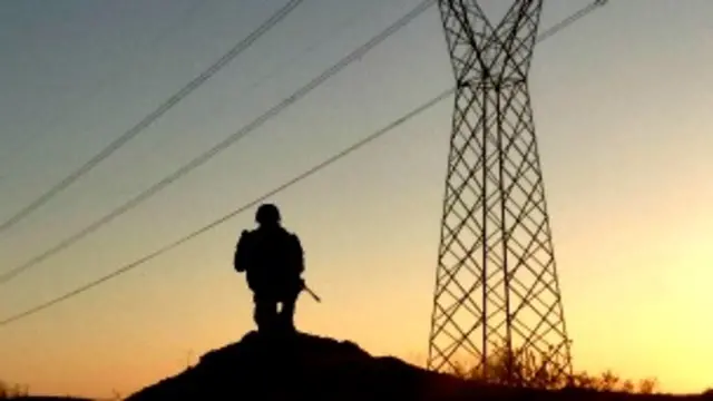Policía vigila un rancho en Coahuila, México. Foto: cortesía Diego Osorno