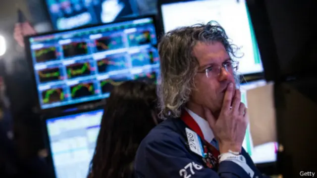 لم تستثن موجة الهبوط الحاد أي من أسواق المال العالمية التي تراجعت بسبب تطورات الازمة في أوكرانيا