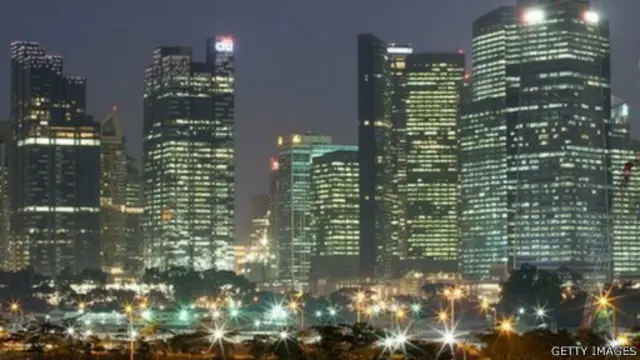 Singapura menjadi kota termahal 2014 menggantikan Tokyo