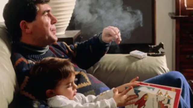 محققین کا کہنا ہے کہ بچوں کو تمباکونوشی سے گھروں پر بھی بچانے کی ضرورت ہے