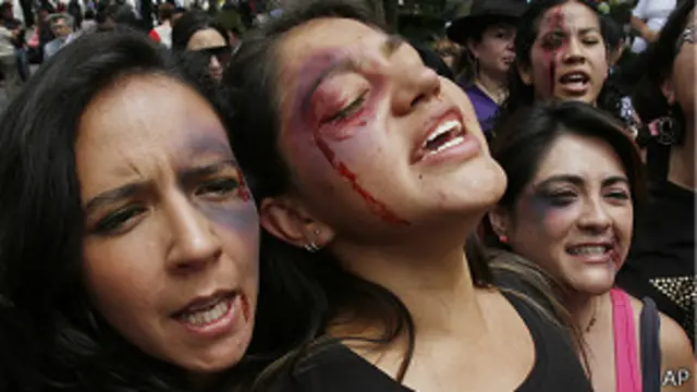 Женщины против насилия