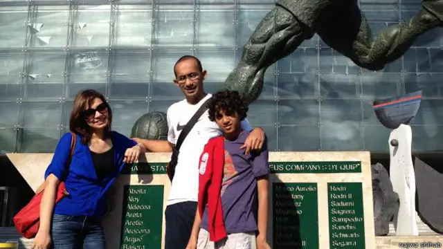 Najwa bersama suaminya, Ibrahim Assegaf, dan putra tunggalnya, Izzat (13 tahun).