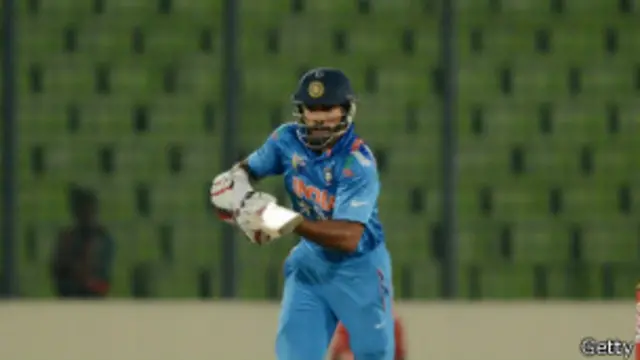 بھارت کی جانب سے شیکھر دھون نے چار چوکوں اور ایک چھکے کی مدد سے 60 جب کہ اجنکیا رہانے نے پانچ چوکوں کی مدد سے 56 رنز بنائے