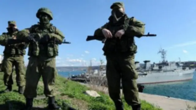 د برسلز سرمشریزه یوه ورځ وروسته تر هغه جوړېږي، چې امریکا له روسیې سره د لوړې کچې خبرې کړې وې.