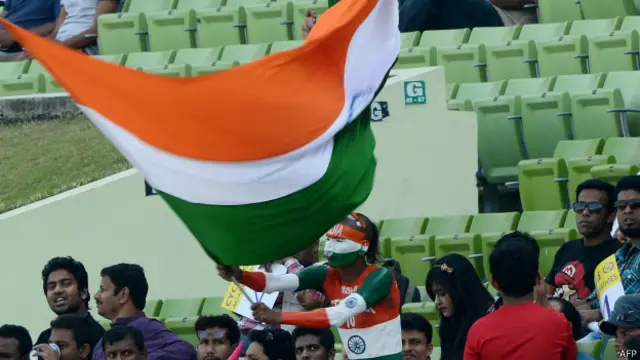 ہار کے بعد ہندو طلبہ نے کشمیری طلبہ کے خلاف اشتعال انگیز نعرہ بازی شروع کر دی