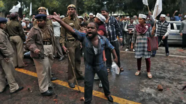 بھارتیہ جنتا پارٹی کے کارکنوں میں بھی بڑا جوش و خروش ہے اور وہ ہر مشکل کا سامنا کرنے کے تیار ہے۔