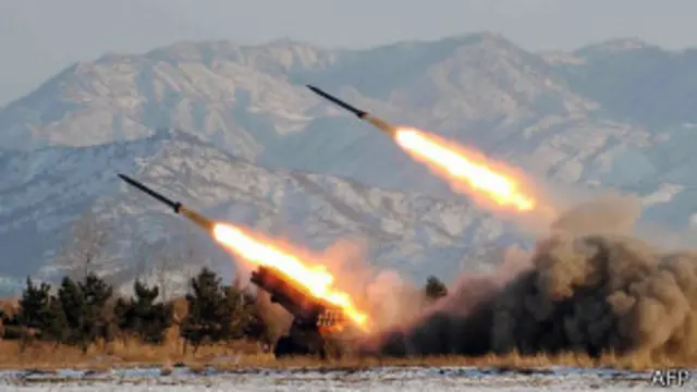 ပြီးခဲ့တဲ့ အပတ်ကလည်း တာတိုဒုံးကျည်တွေ ပစ်လွှတ်ခဲ့