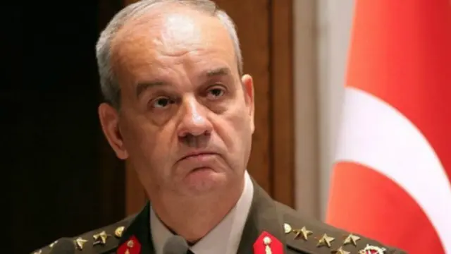 باشبوغ كان قائدا للجيش التركي من 2008 إلى 2010. 