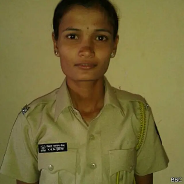 शीतल पोल