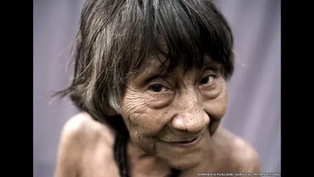 अमेरिंटक्सिया, संभवतः सबसे उम्रदराज अवा महिला. © डी पुगलिज़/सर्वाइवल