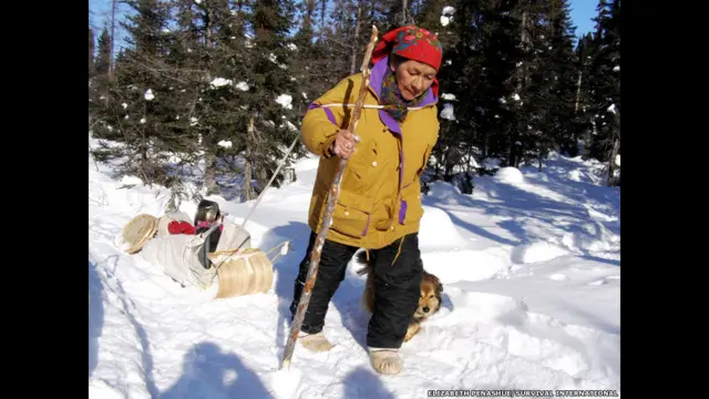 लैब्राडोर के शेशाट्श्यु में रहने वाले इन्नु जनजाति की एलिजाबेथ शौक्वेश पेनाश्यु. © एलिजाबेथ पेनाश्यु