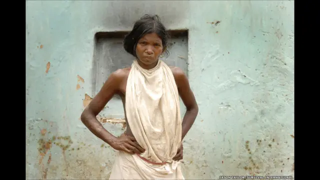 डोंगरिया कोंध जनजाति की महिला © जैसन टेलर/सर्वाइवल