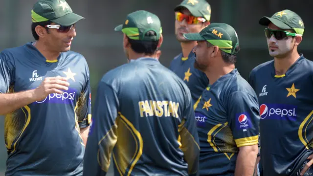 ٹیم افغانستان، بھارت اور بنگلہ دیش کے خلاف میچ مشکل صورت حال سے نکال کر جیتنے میں کامیاب ہوئی۔ 