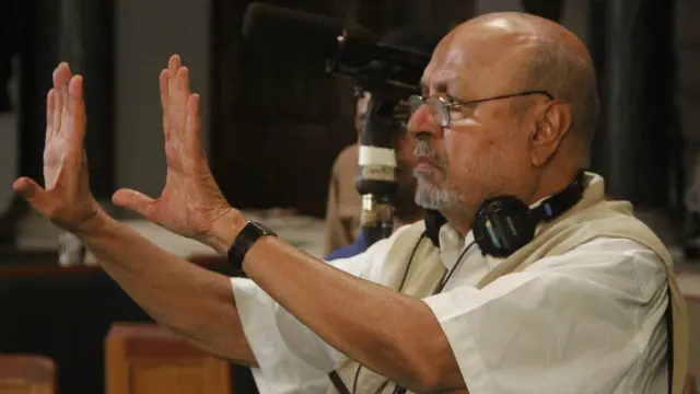 श्याम बेनेगल