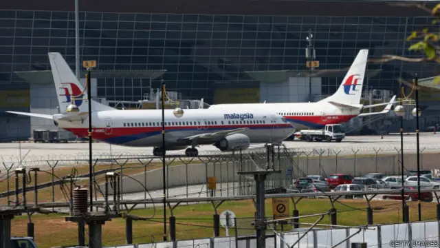 Pesawat menghilang pada Sabtu (08/03) di sekitar wilayah udara Vietnam.