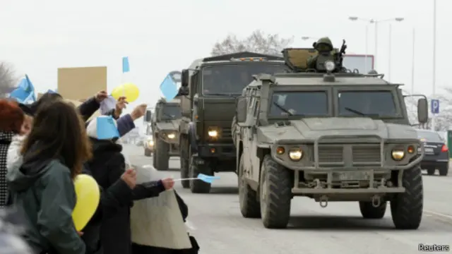 Симферополь. 8 марта крымчанки вышли на антивоенную акцию