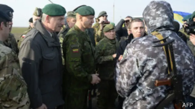 ناظران سازمان امنیت و همکاری اروپا به مناطق شرقی و روس زبان اوکراین که اخیرا صحنه خشونت بوده نیز خواهند رفت