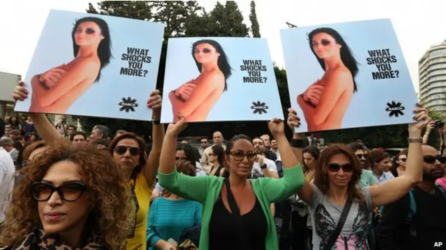 مسيرة ضد العنف الأسري في لبنان