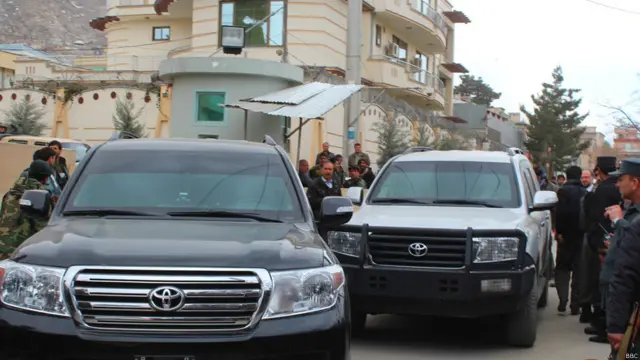 مارشال فهیم که در پنج سال گذشته معاون اول رئیس جمهوری افغانستان بود در گذشته جبهه مجاهدین بر ضد طالبان را فرماندهی می‌کرد و در فروپاشی گروه طالبان نقش داشت.