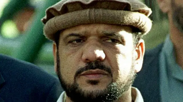 محمد قسیم فهیم خود را نماینده مجاهدین در دولت افغانستان می‌خواند