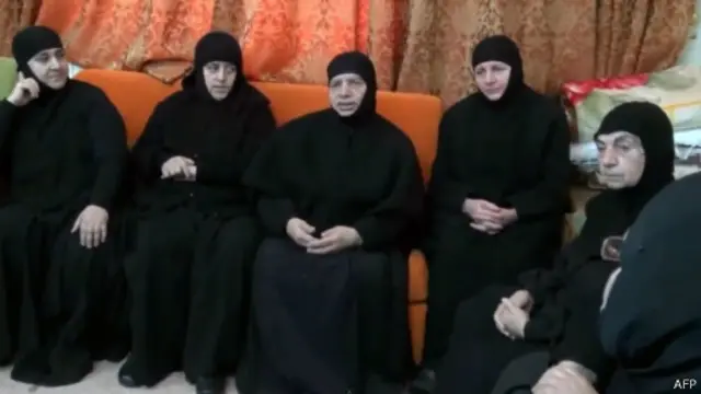 ظهرت الراهبات في 9 فبراير/شباط في شريط فيديو وضع على يوتيوب.