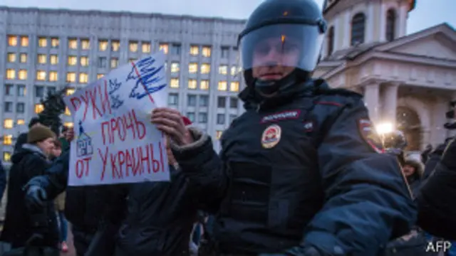 Задержание пикетчика в Москве