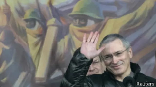 Михаил Ходорковский на Майдане Незалежности