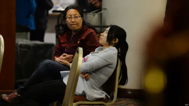 Keluarga korban di Beijing