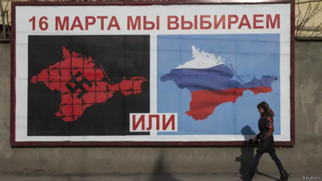 क्राईमिया में जनमत संग्रह के लिए लगाया पोस्टर